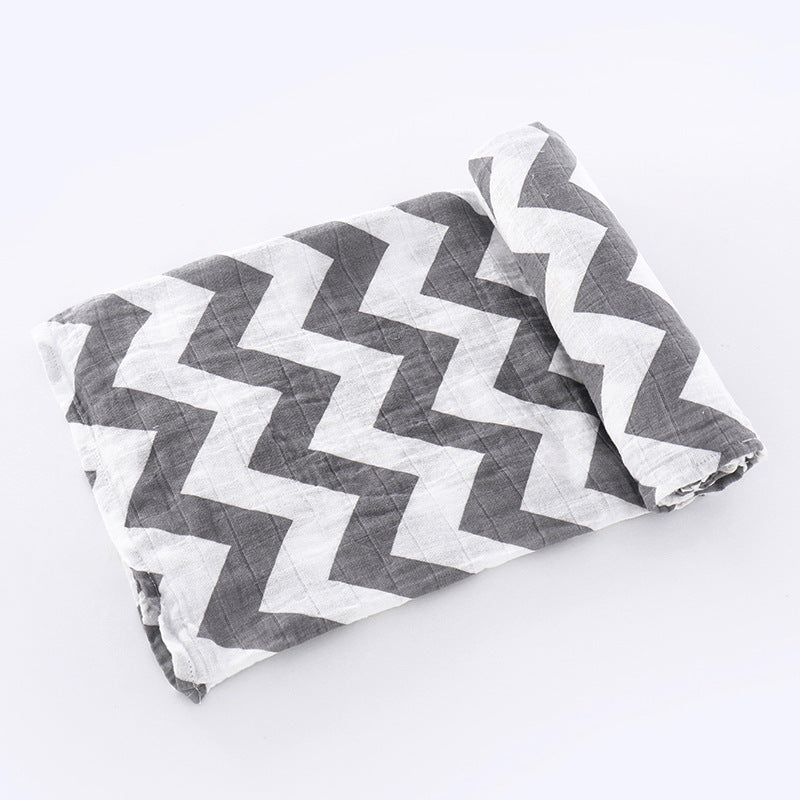 Zig Zag Pattern - Organic Quilted Bamboo Swaddle - Comfy Tummies